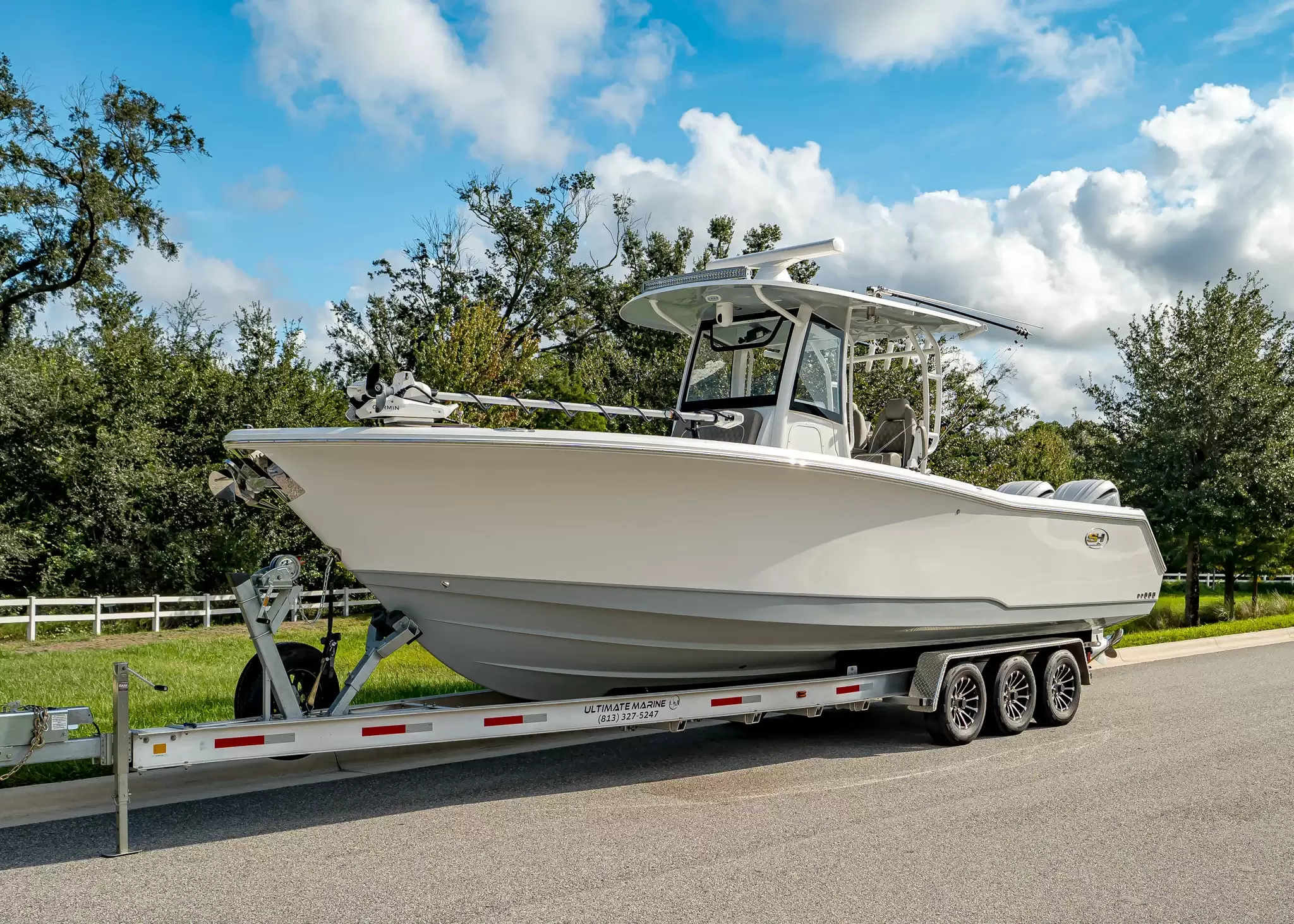 2027 Sea Hunt Gamefish 30 CB Ultimate Edition (SH480) SILVER GRAY